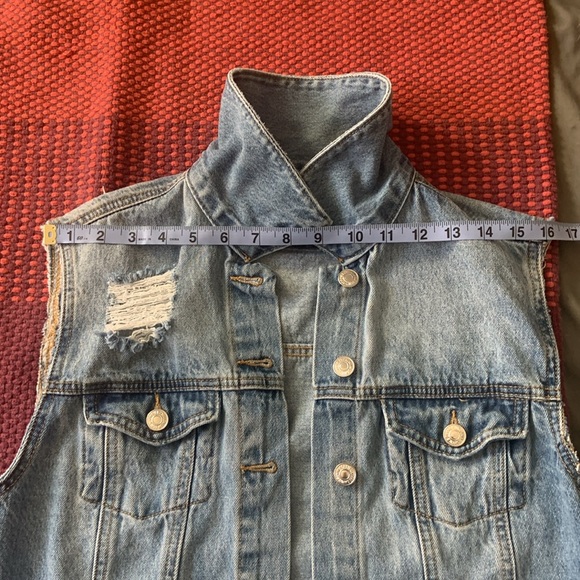 FOREVER 21 SIZE S Distressed Denim Vest - Picture 6 of 7